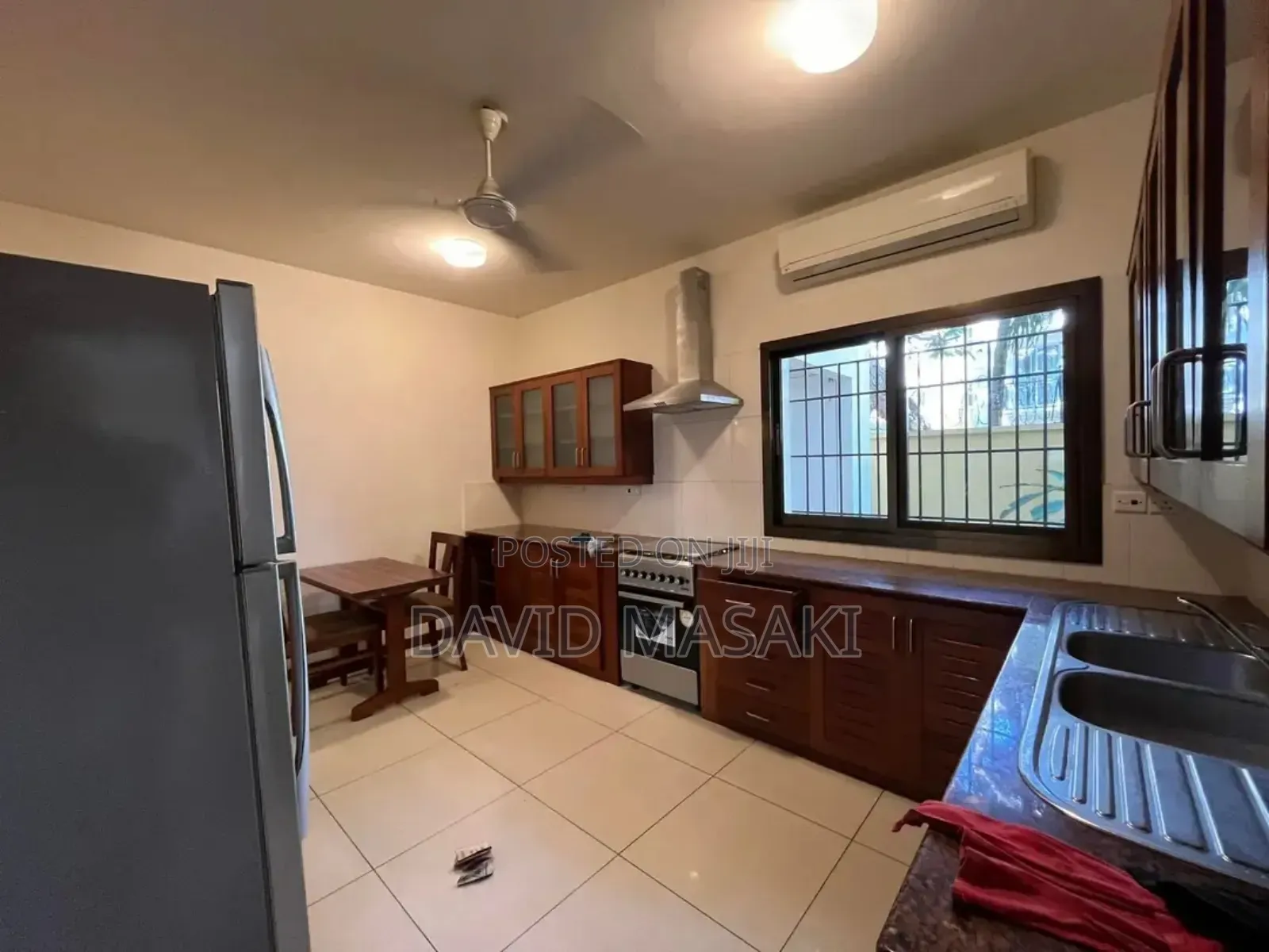 Furnished 4bdrm Villa in Villas Of Oysterbay for rent