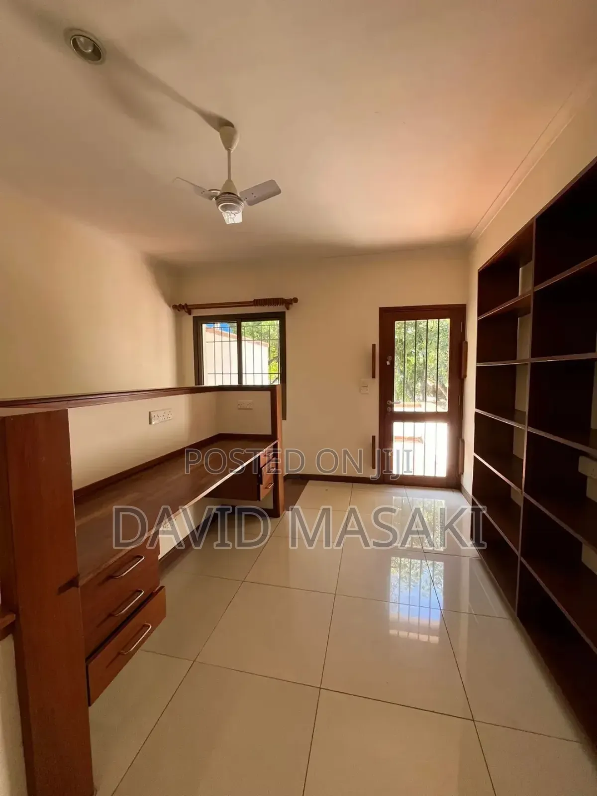 Furnished 4bdrm Villa in Villas Of Oysterbay for rent