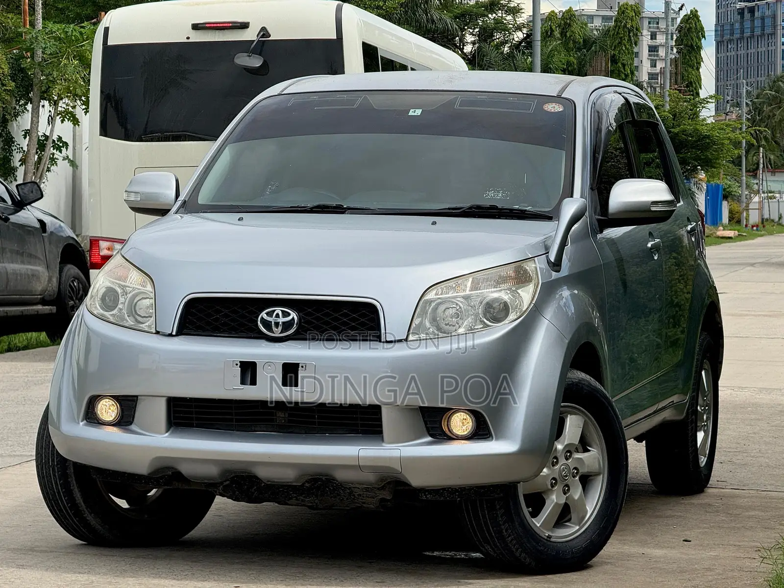 Toyota Rush 1.5 RWD 2007 Silver