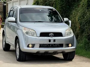 Toyota Rush 1.5 RWD 2007 Silver