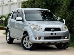 Toyota Rush 1.5 RWD 2007 Silver