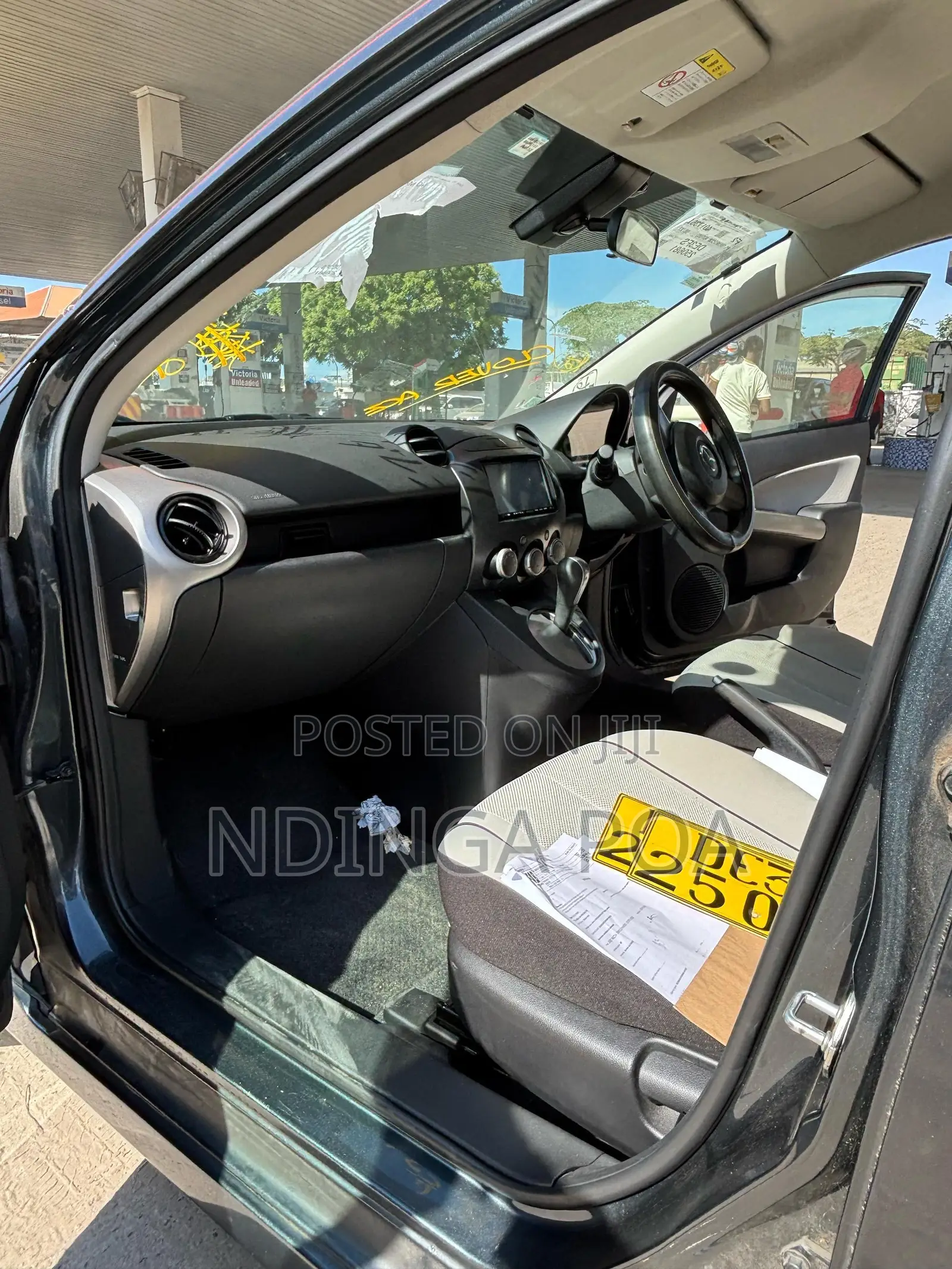 Mazda Demio 2009 Gray