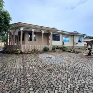 5bdrm House in Kimara Temboni, Kinondoni for sale