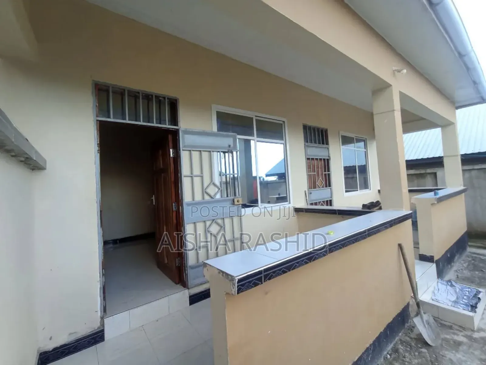 1bdrm Apartment in Kimara for rent