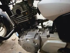 TVS HLX 125 2022 Blue