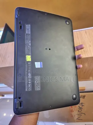 Laptop HP EliteBook 1030 G1 16GB SSD 256GB