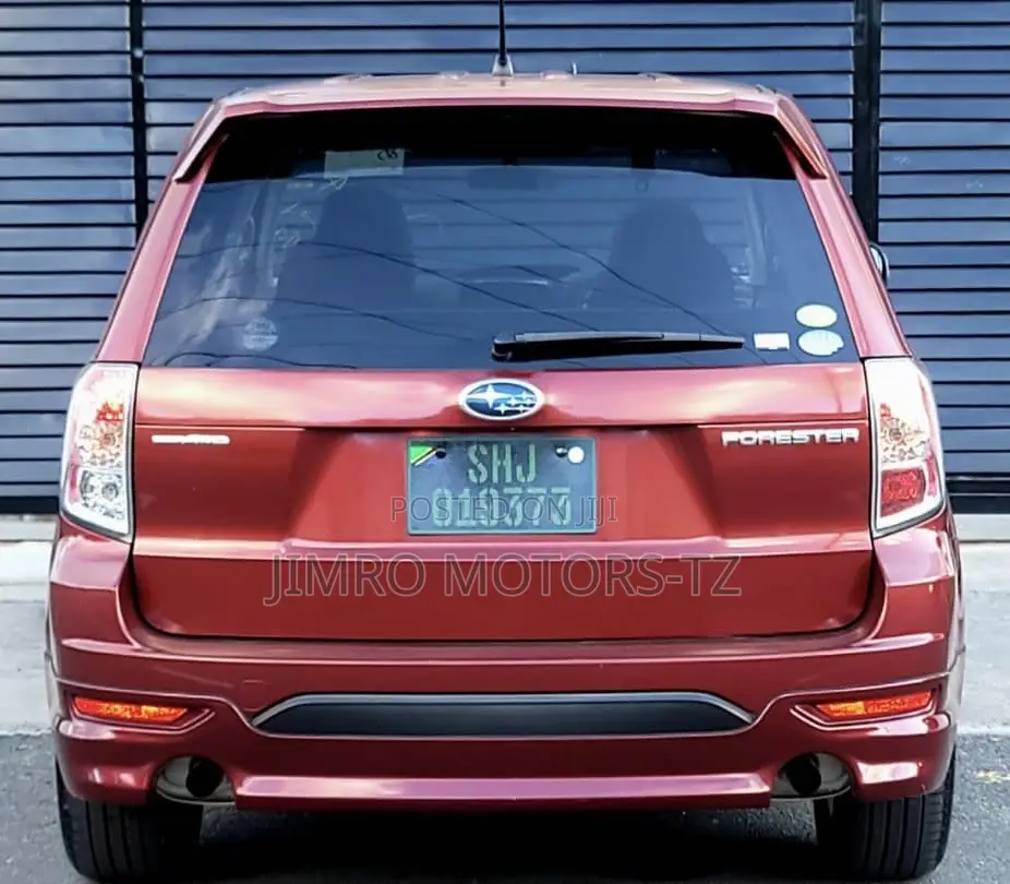 Subaru Forester 2011 Red