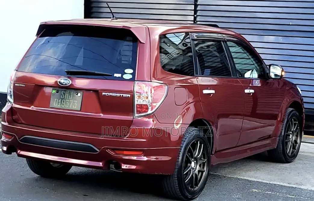 Subaru Forester 2011 Red