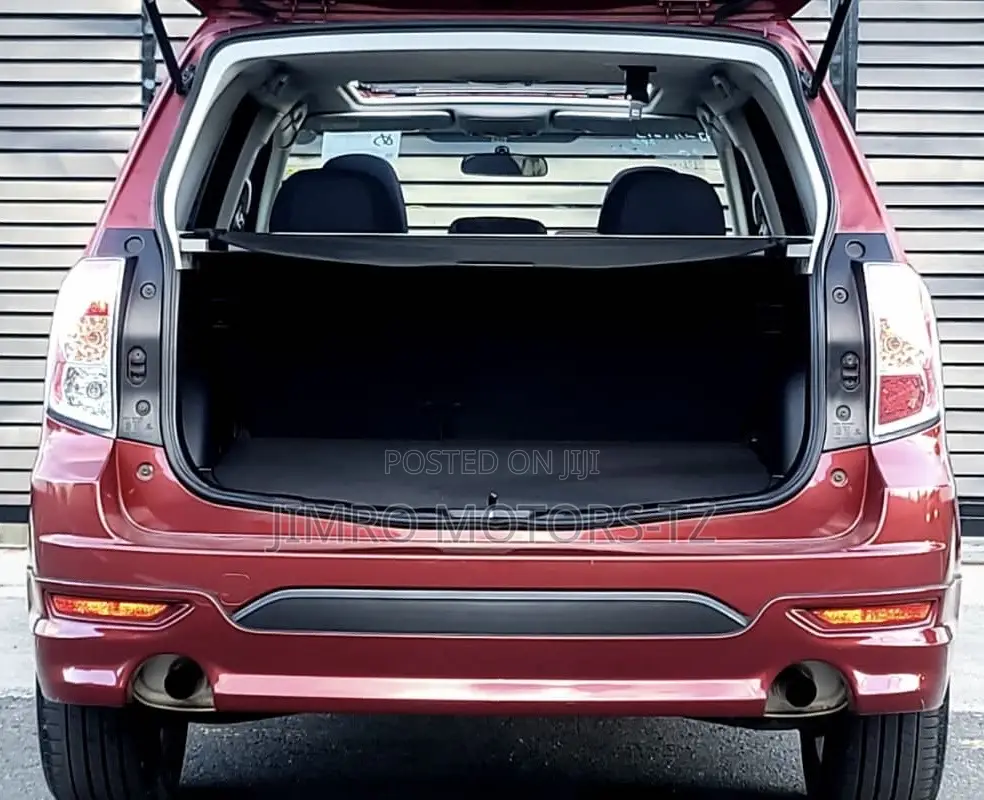 Subaru Forester 2011 Red