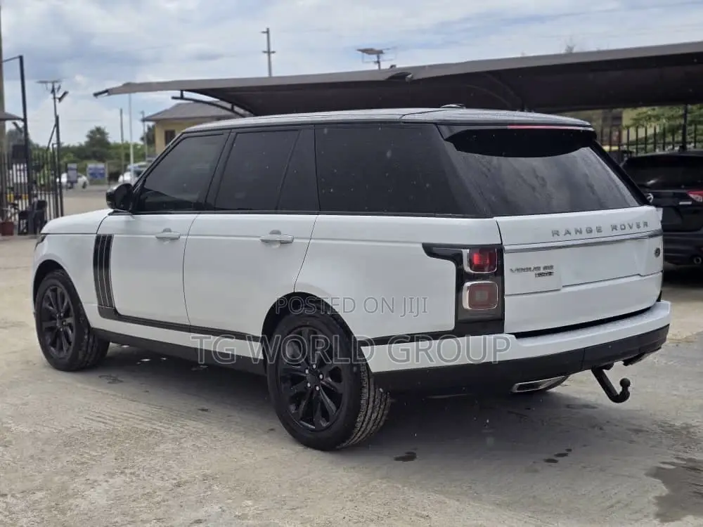Land Rover Range Rover Vogue 2015 White