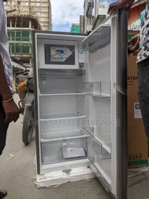 Hisense Refrigerator In Water Dispenser Liter 235