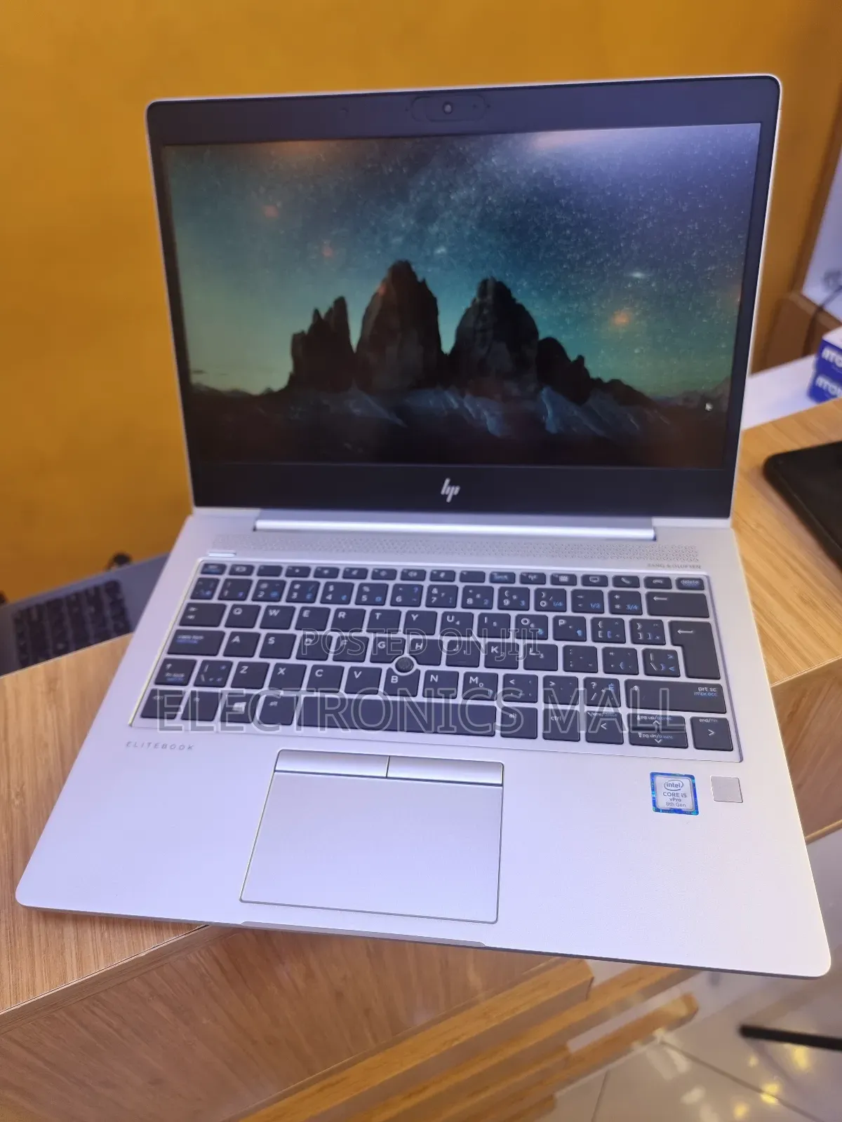 Laptop HP EliteBook 830 G6 8GB Intel Core I5 SSD 256GB