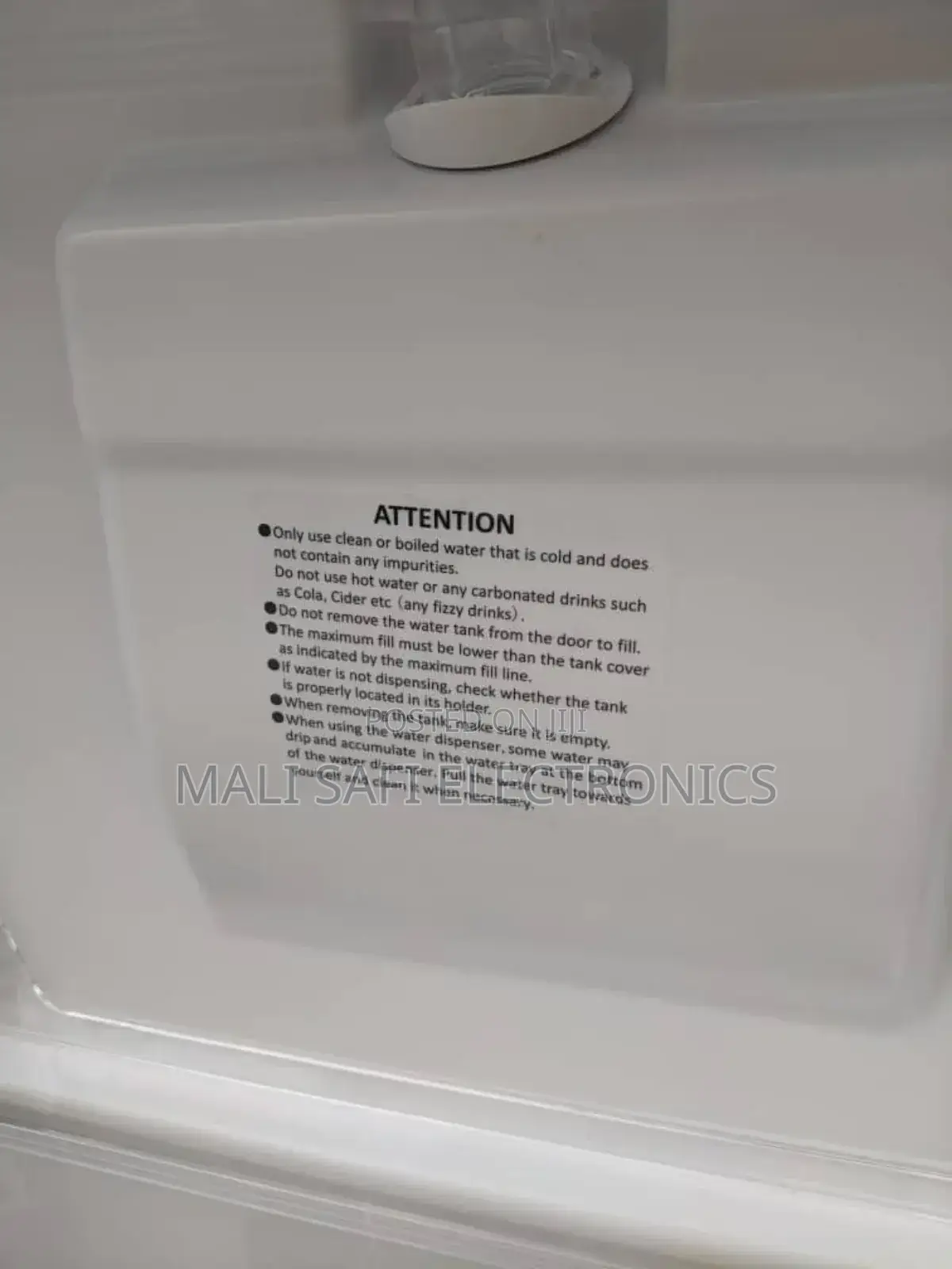 Ailyons Refrigerator in Water Dispenser No Frost Liter 340