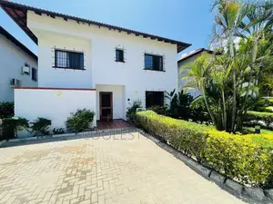 Photo - Furnished 4bdrm Villa in Coolest Estate, Oyster Bay for rent