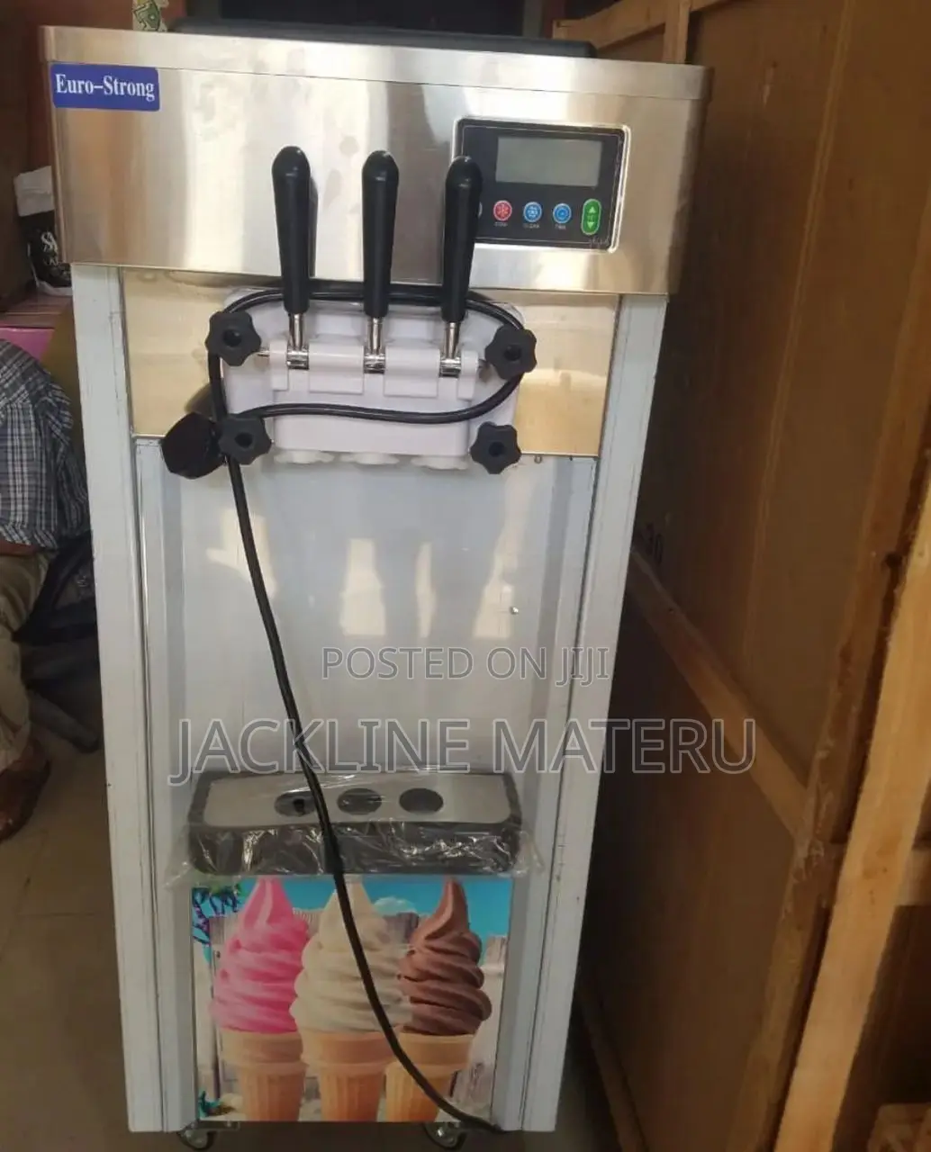 Commercial Soft Ice Cream Mashine