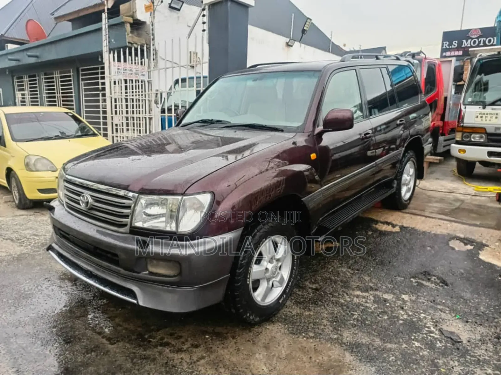 Toyota Land Cruiser 2005 Purple