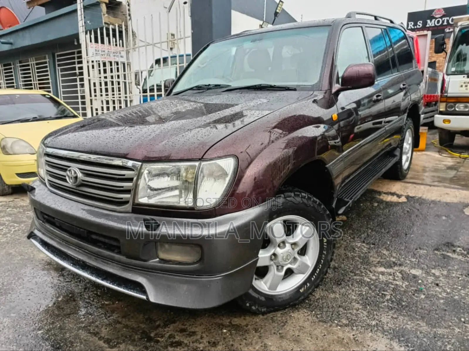 Toyota Land Cruiser 2005 Purple