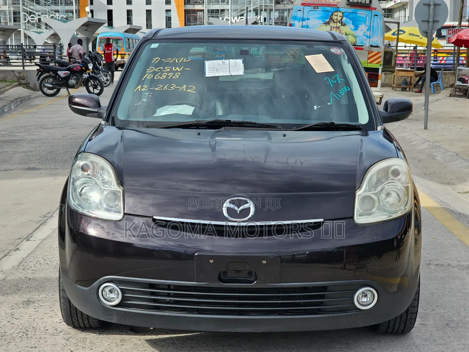 Mazda Verisa 2004 Black