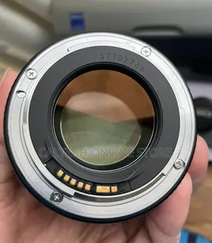 Canon Ef 85mm F/1.8 Usm