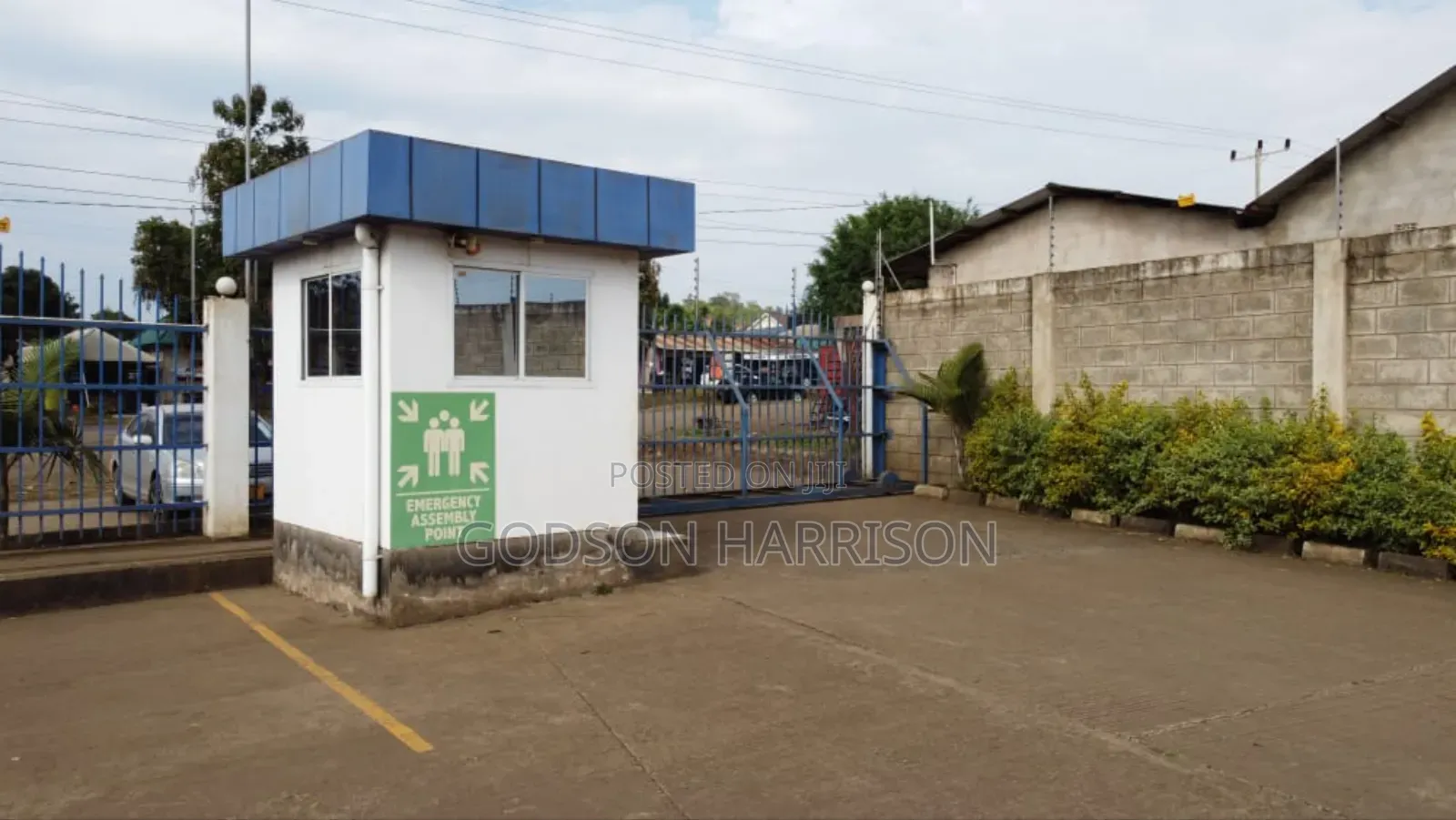 Commercial Property For Sale/Rent