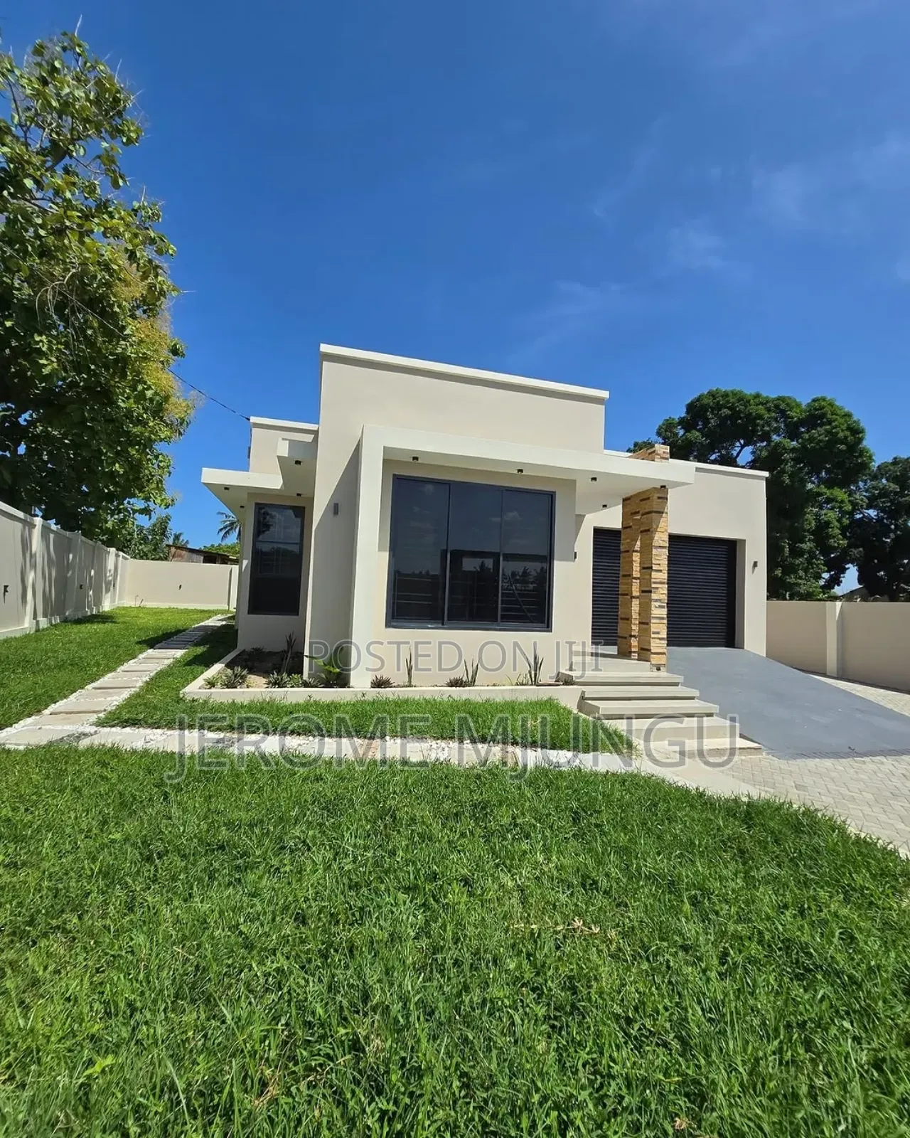 3bdrm House in Goba for sale