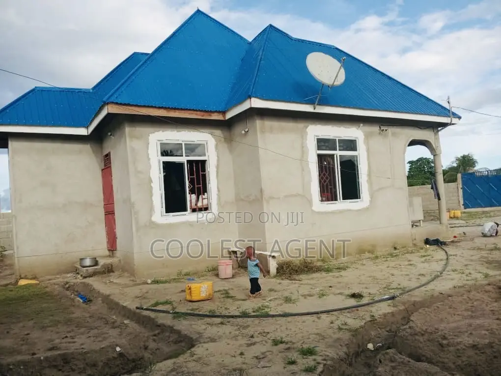 3bdrm House in Coolest Estate, Chanika for sale