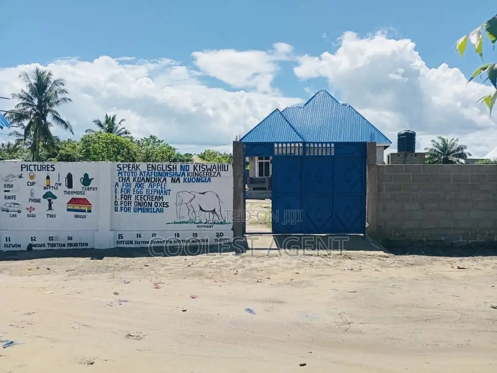 3bdrm House in Coolest Estate, Chanika for sale