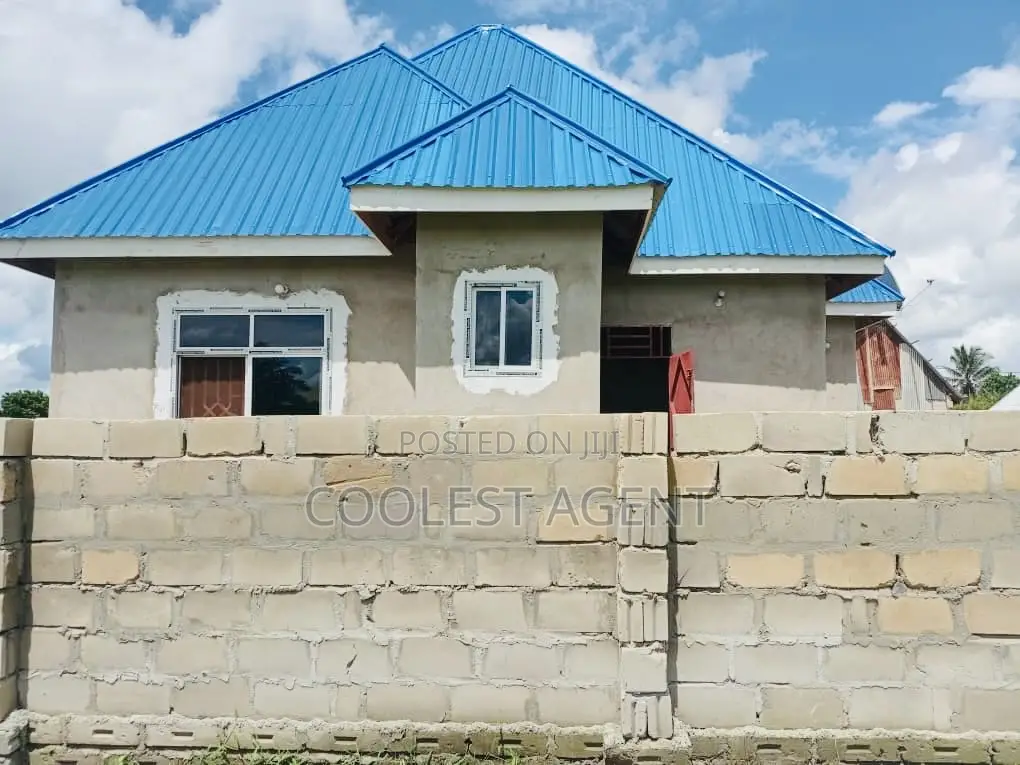 3bdrm House in Coolest Estate, Chanika for sale