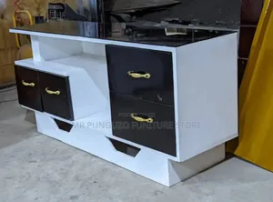 Shoe Case Ya Tv Classic Sana White and Black