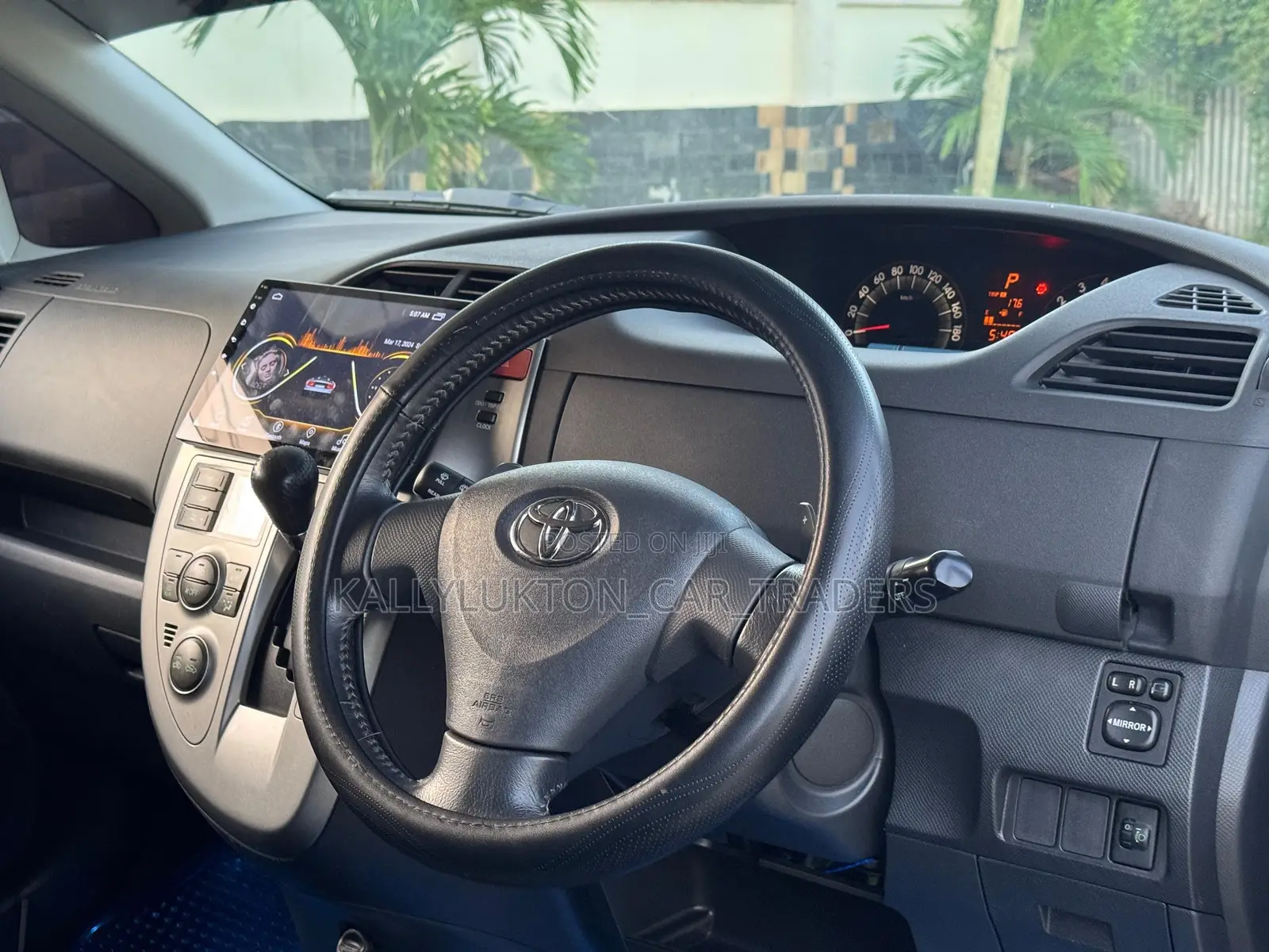 Toyota Ractis 2007 Black