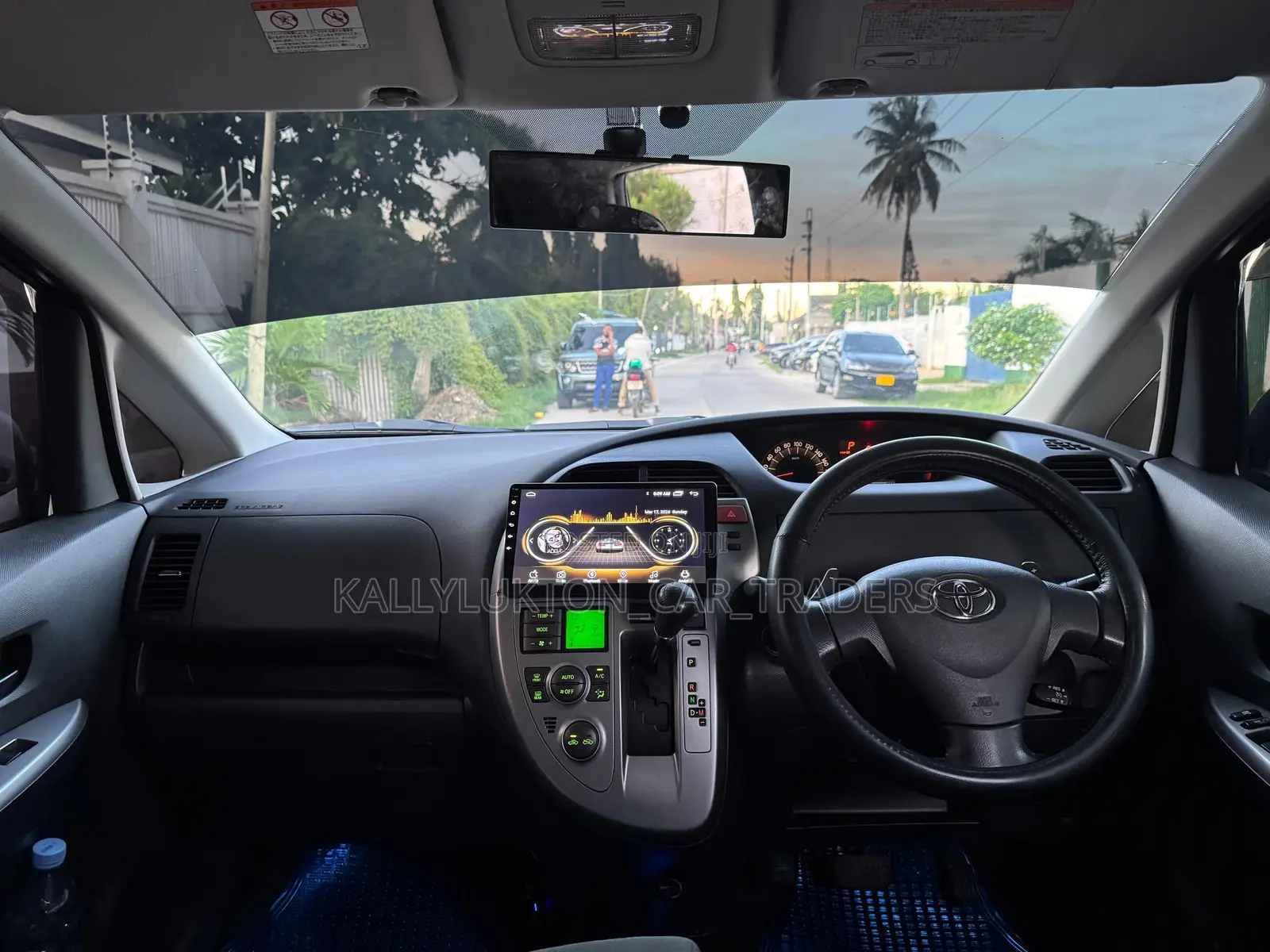 Toyota Ractis 2007 Black