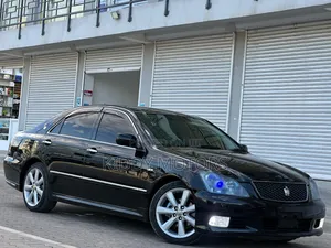Photo - Toyota Crown 2006 Black