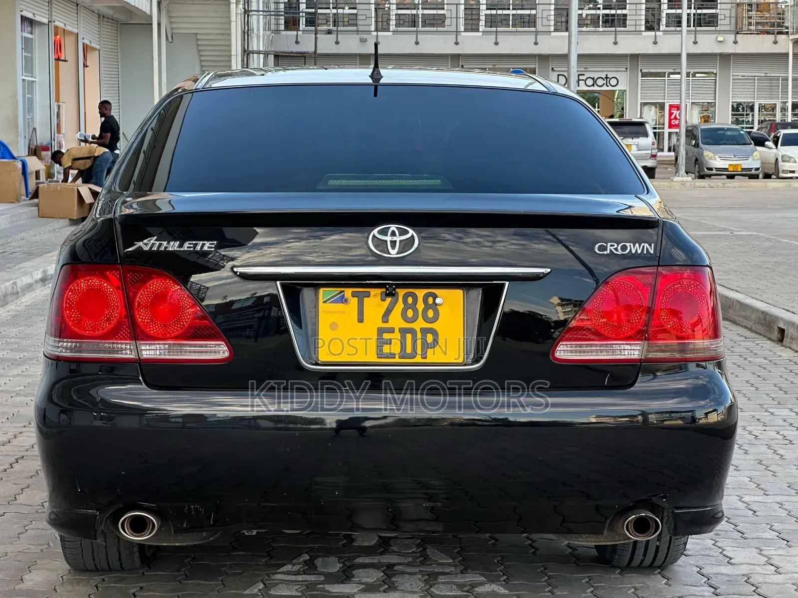 Toyota Crown 2006 Black