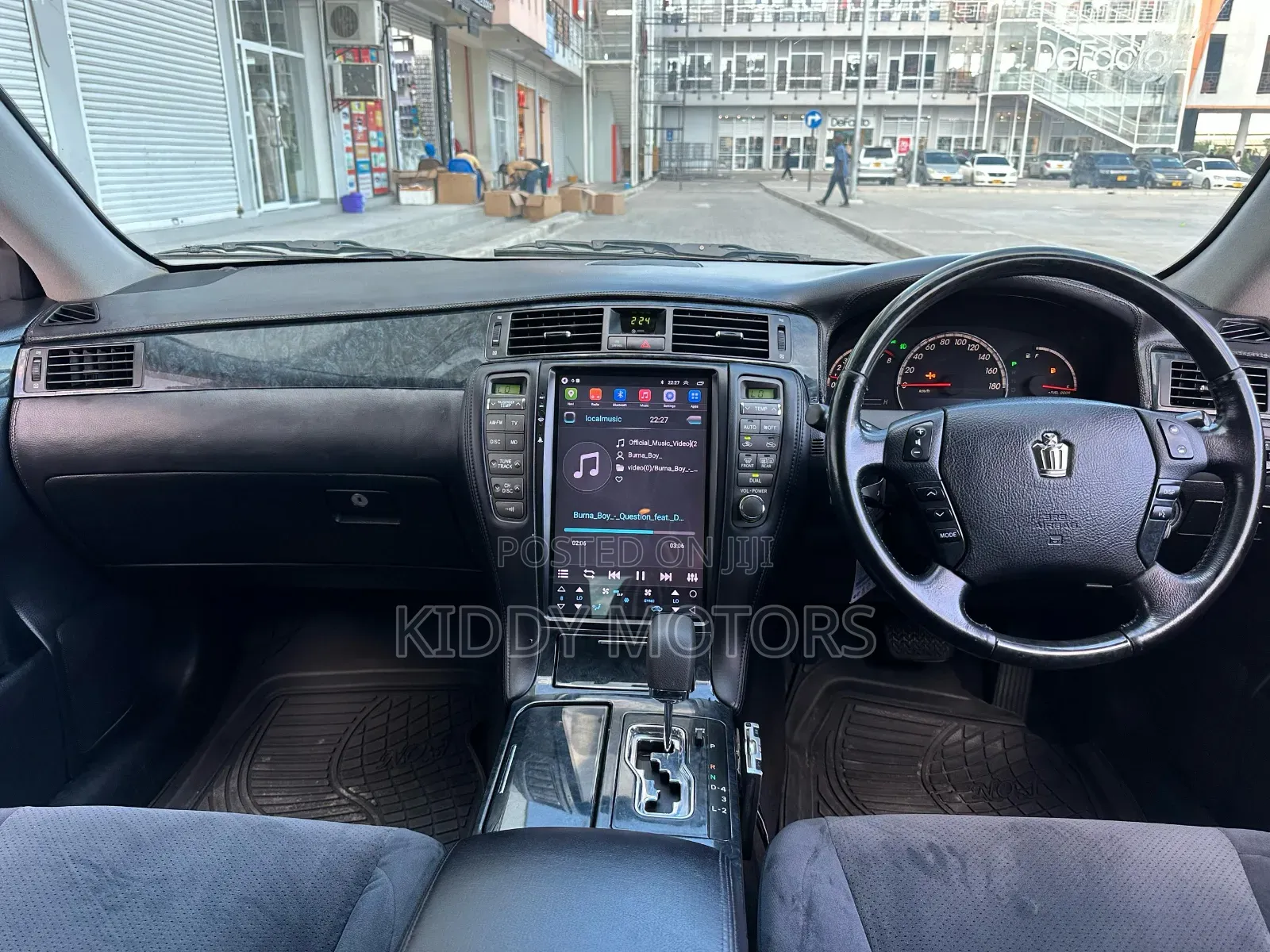 Toyota Crown 2006 Black