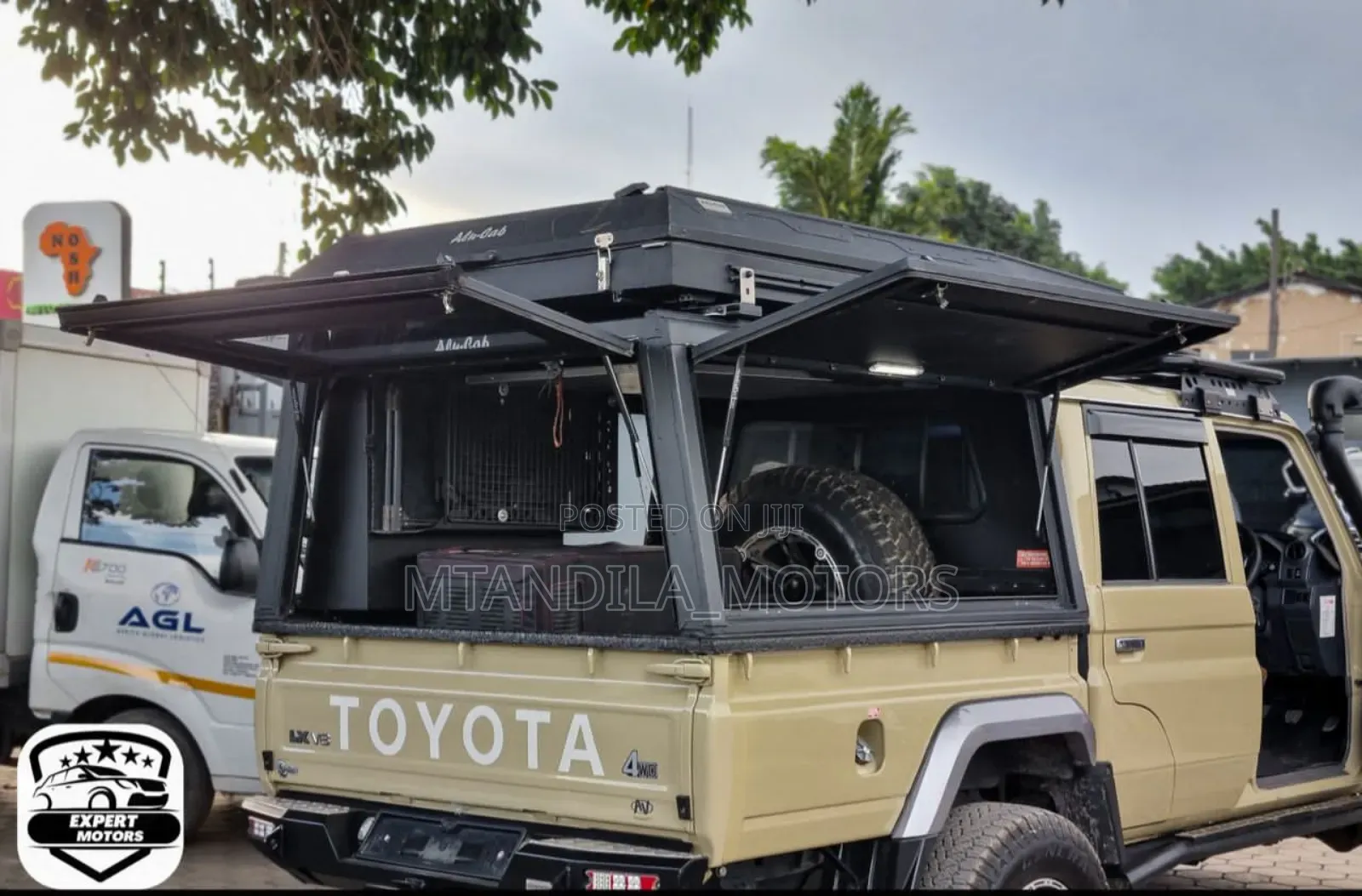 Toyota Land Cruiser 4.5 V8 TD 2019 Beige