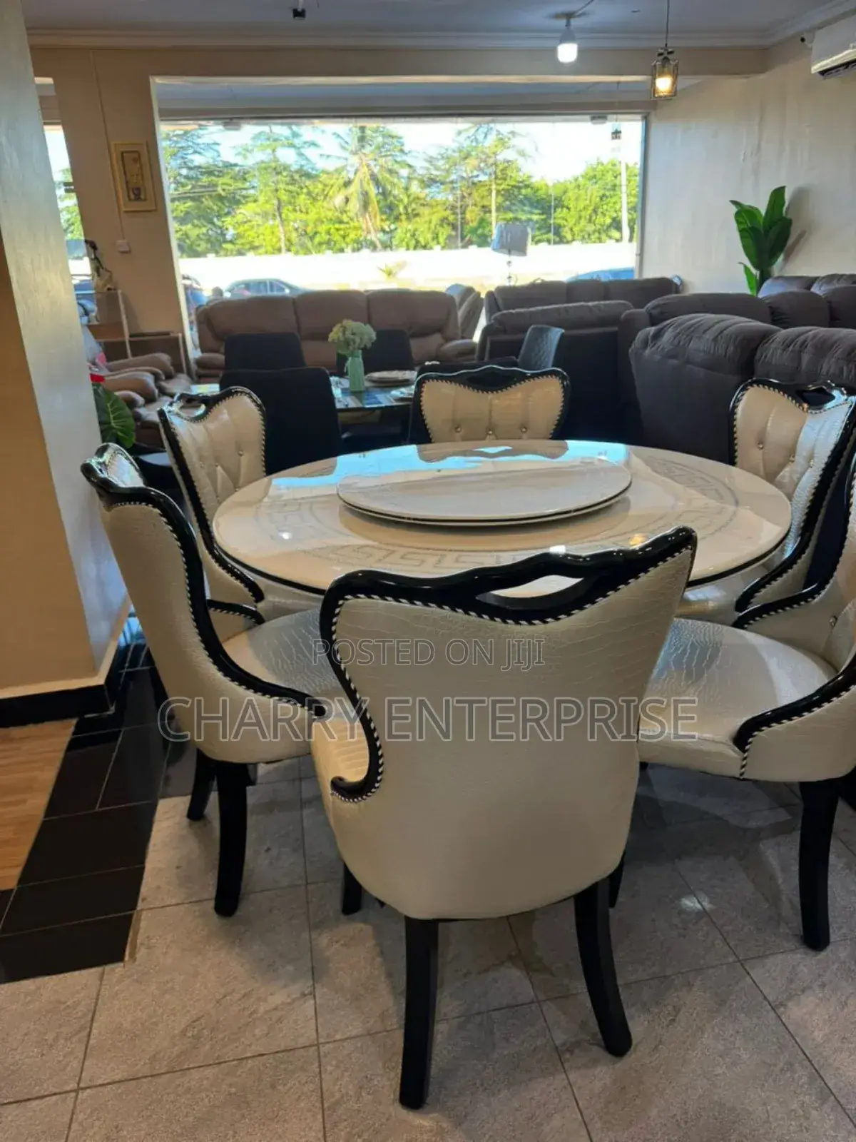 Luxurious, Royal Dining Table Marble Material With 6 Chairs