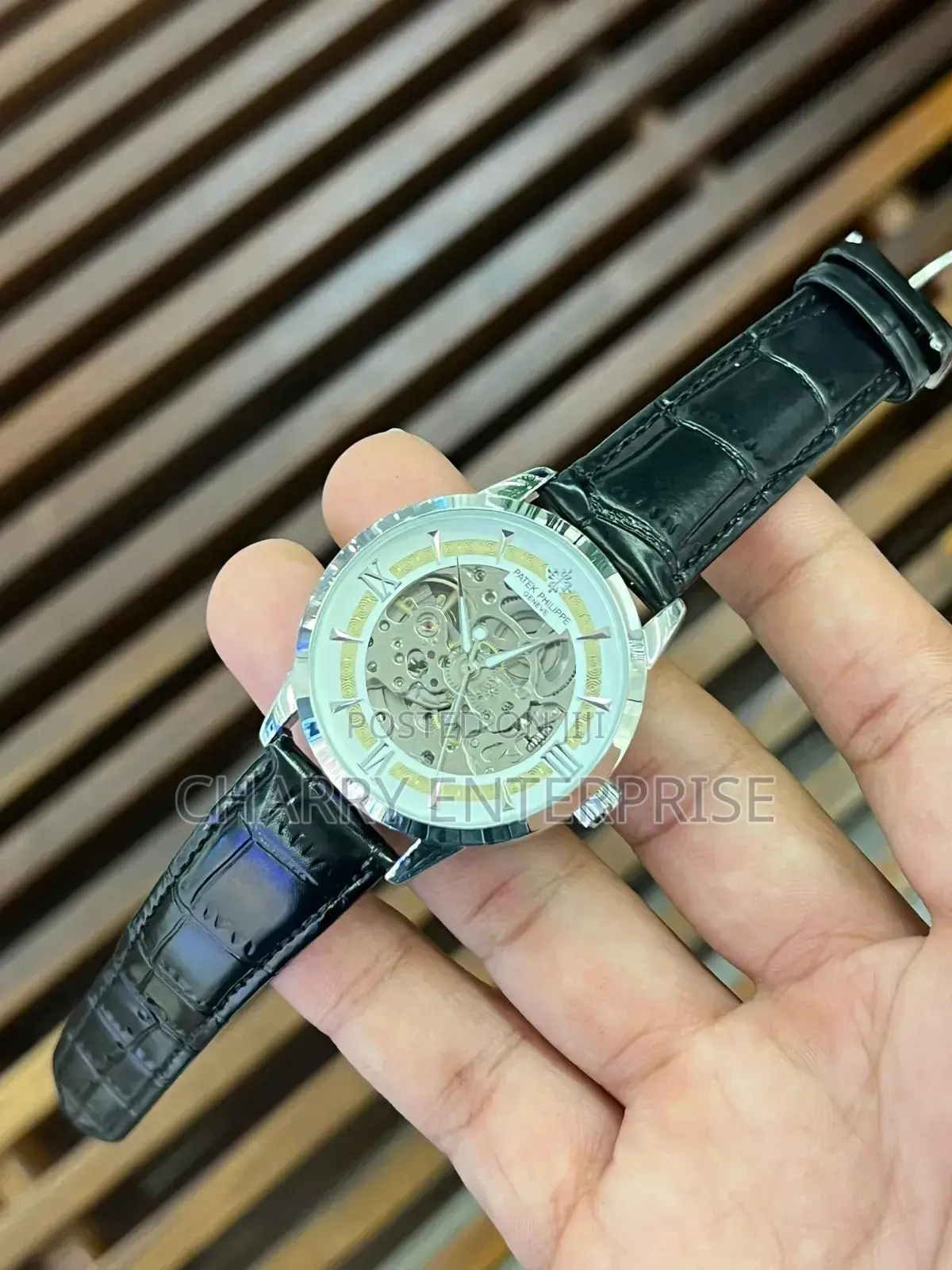 Patek Phillippe Automatic Haipauki Wala Kuingia Maji