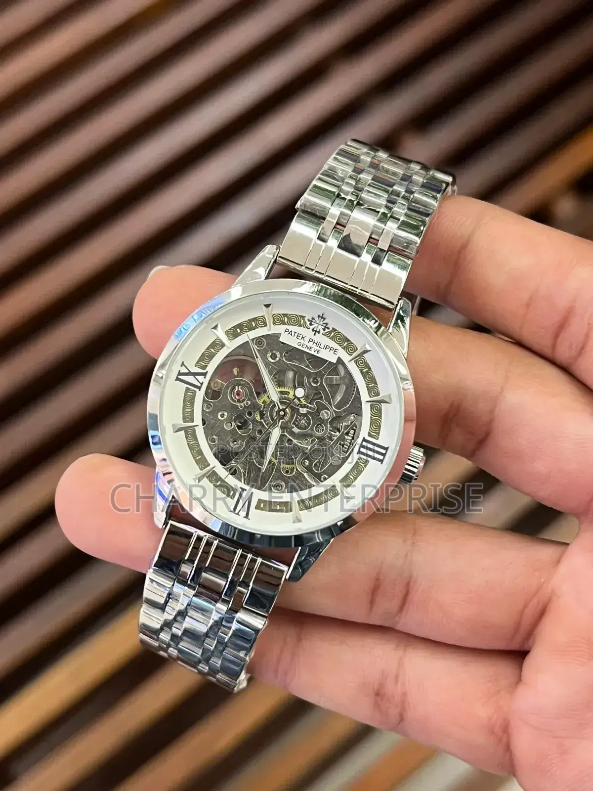 Patek Phillippe Automatic Haipauki Wala Kuingia Maji