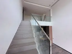 Furnished 1bdrm Duplex in Coolest Estate, Oyster Bay for rent