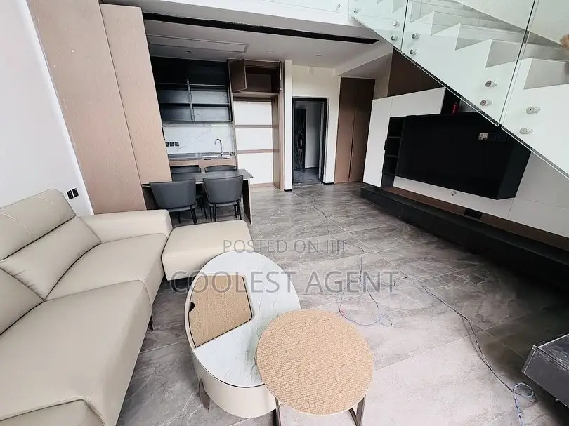 Furnished 1bdrm Duplex in Coolest Estate, Oyster Bay for rent