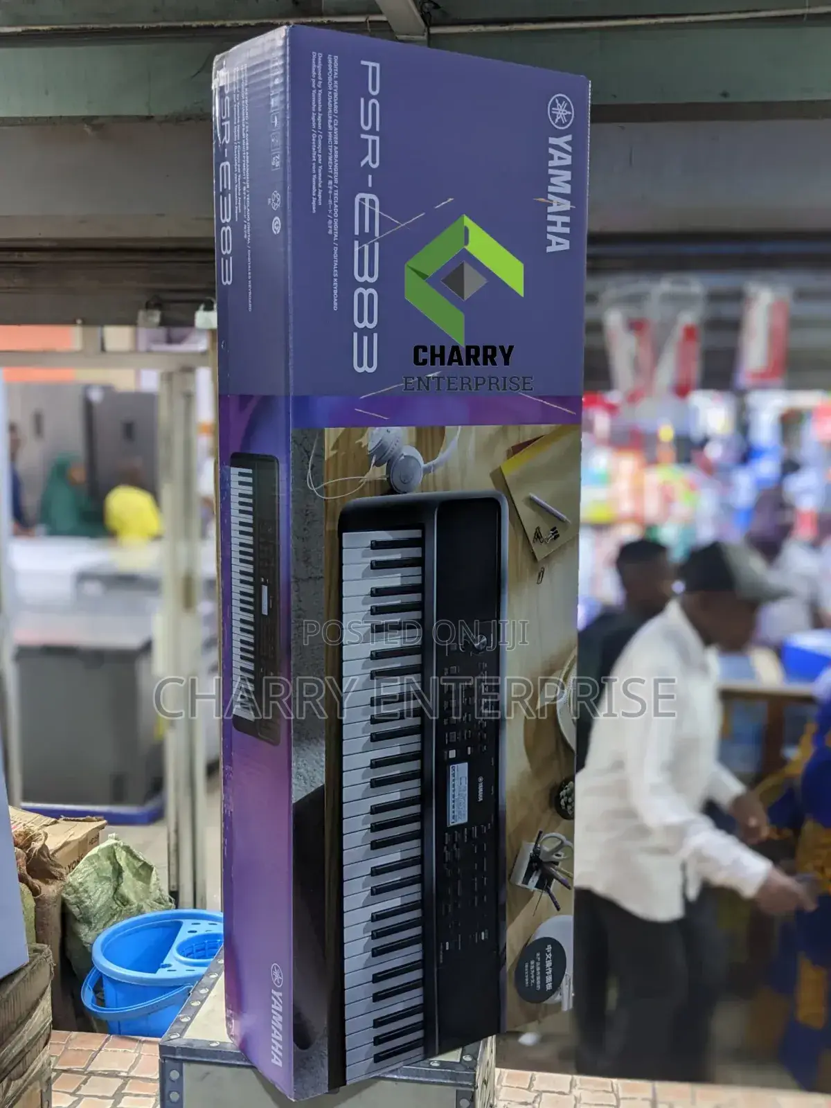 Yamaha Keyboard PSR-E383 61 Velocity-Sensitive Keys
