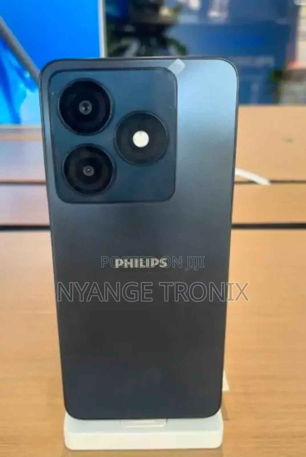 New Philips Essence 20 128 GB Black