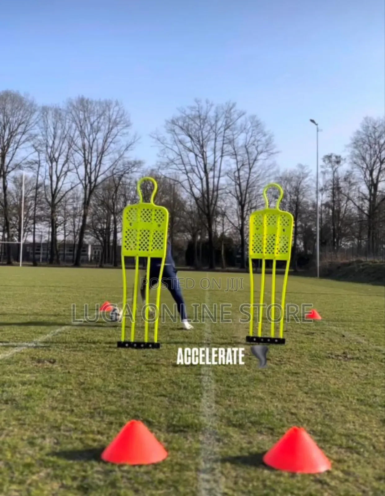 Free Kick Mannequins
