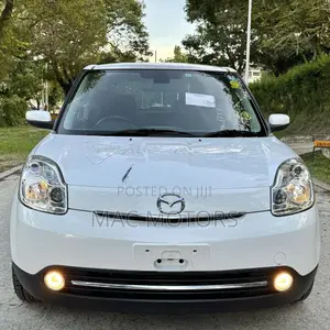 Mazda Verisa 2009 White
