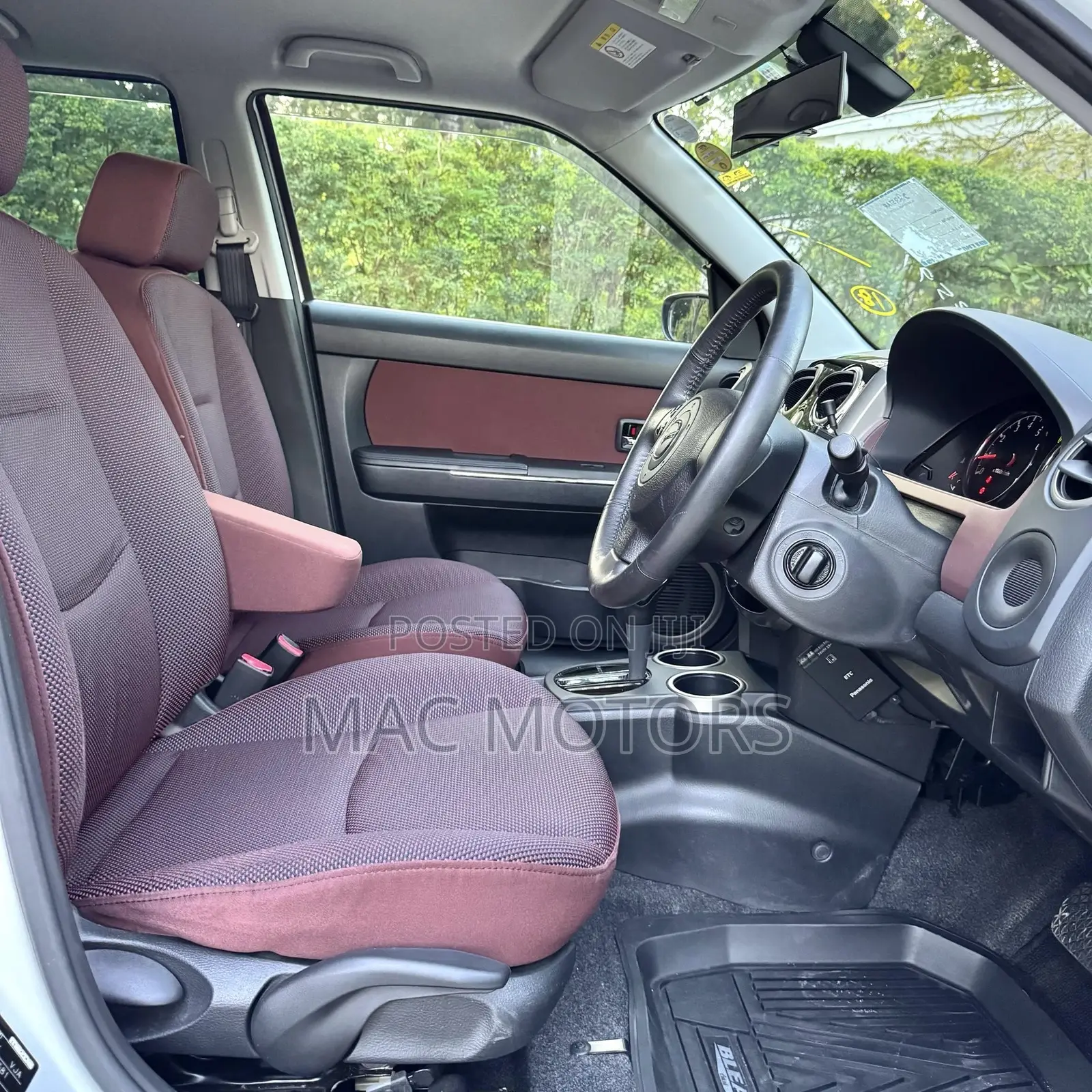 Mazda Verisa 2009 White