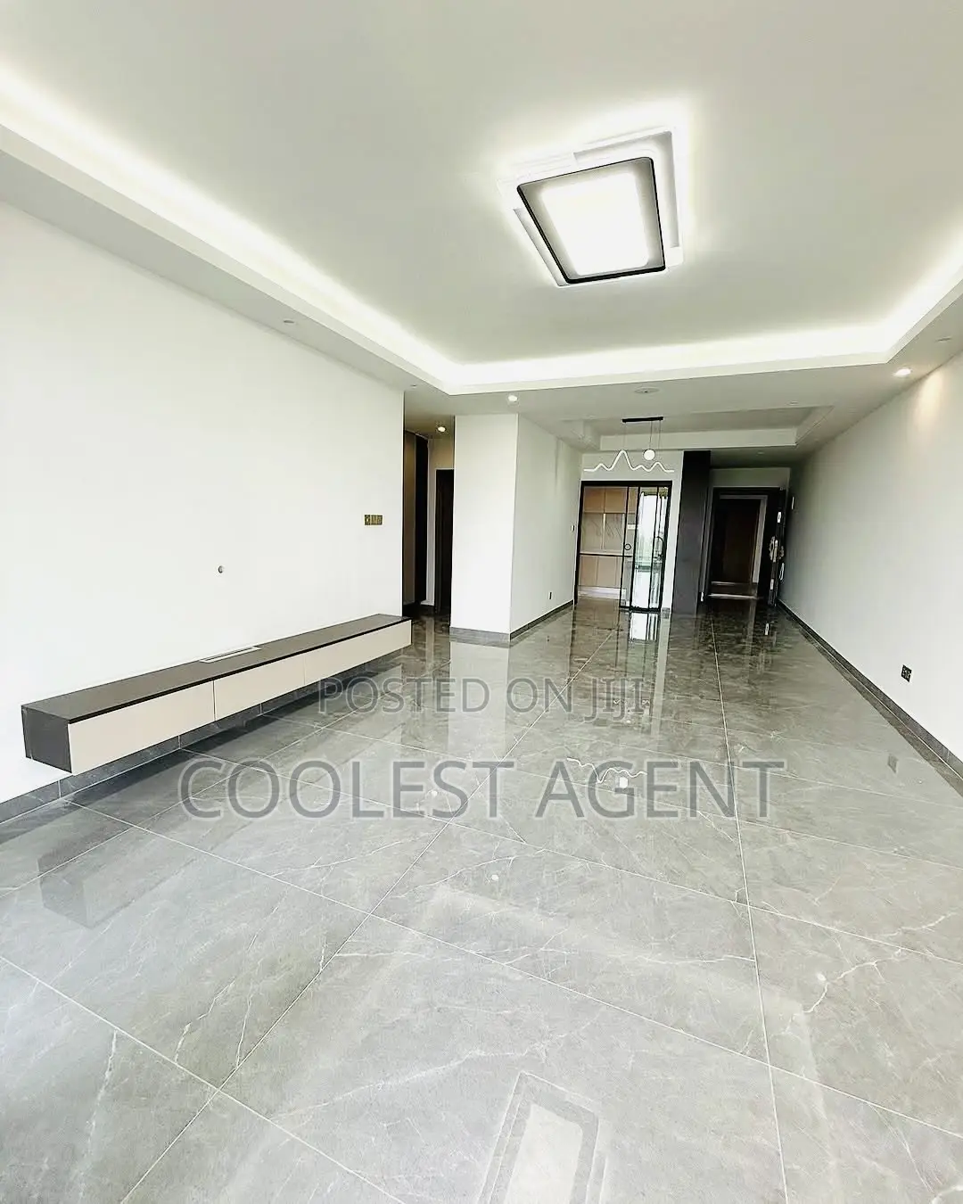4bdrm Penthouse in Coolest Estate, Masaki for rent