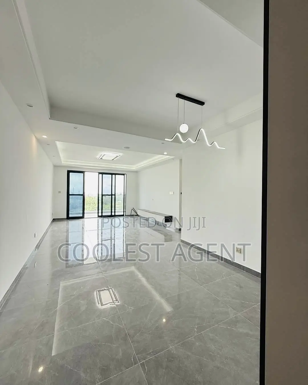 4bdrm Penthouse in Coolest Estate, Masaki for rent