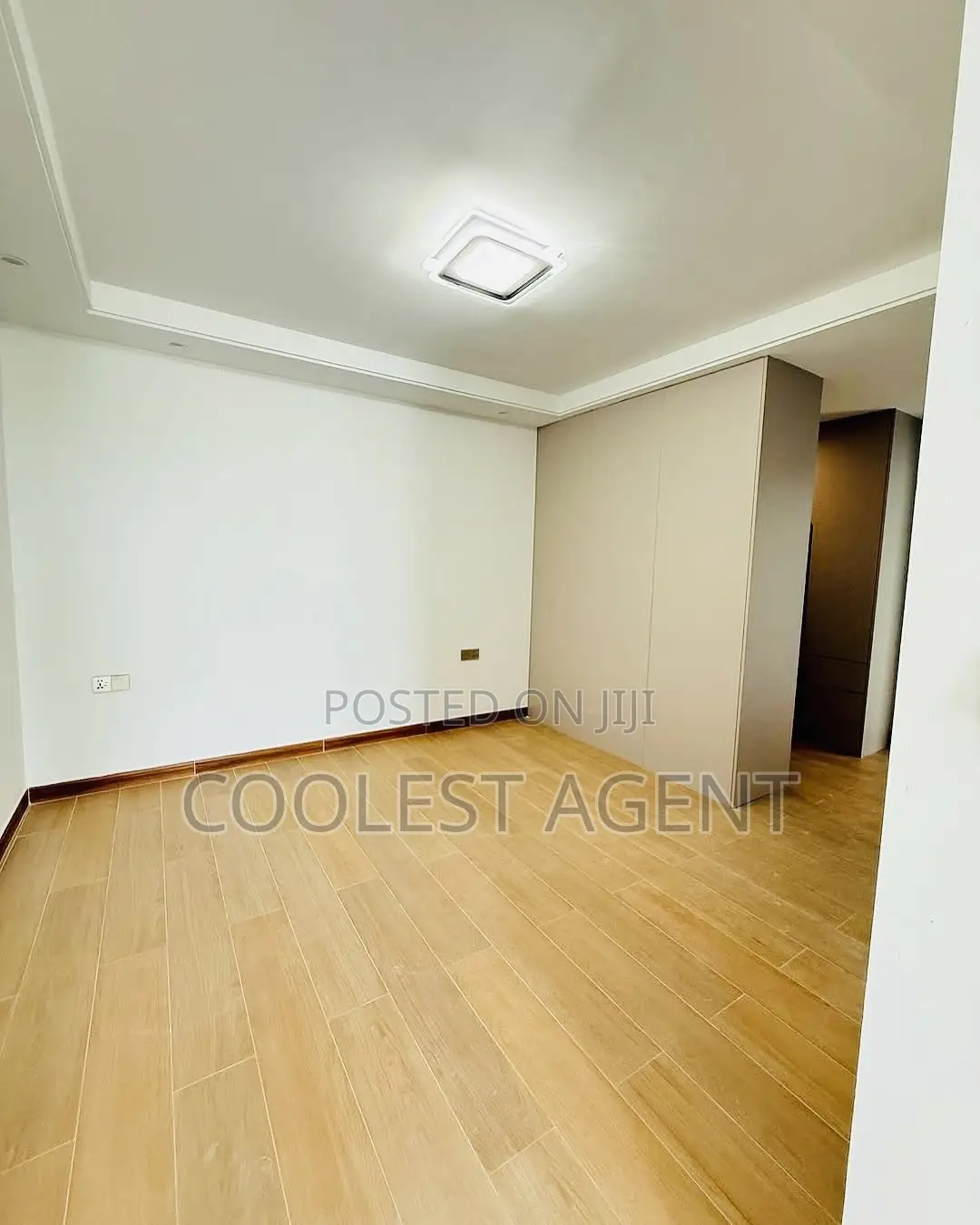 4bdrm Penthouse in Coolest Estate, Masaki for rent