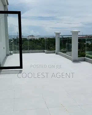 4bdrm Penthouse in Coolest Estate, Masaki for rent