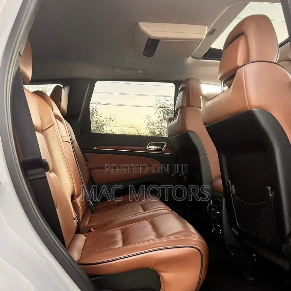 Jeep Cherokee 2012 White
